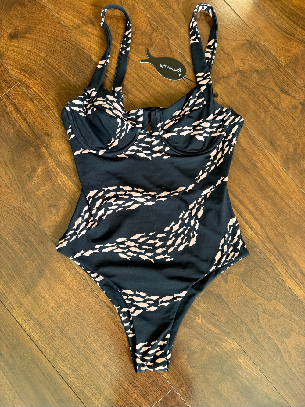 Fighting Eel Swim Gigi One Piece in Shadow Fish Wave Print Size Small NWT